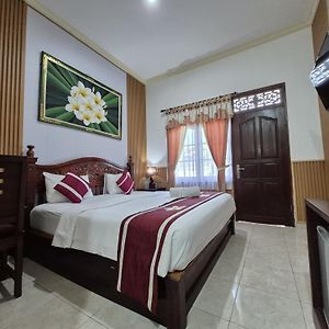 Frangipani Homestay